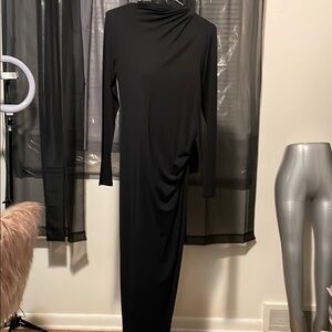 Elegant Black Long Sleeve Dress